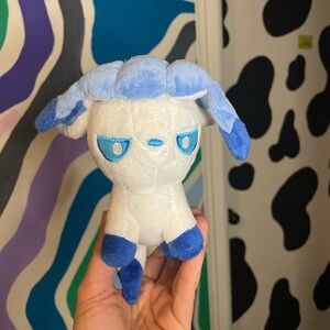 Glaceon Small Plush